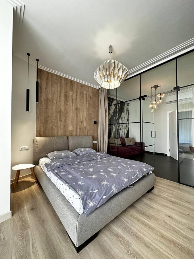 Sea Symphony 3-Bedrooms Lux Apartment Odesa Exterior foto